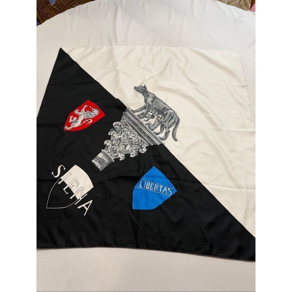 VTG 1970’s Contrade of Siena Souvenir Scarf Made In Italy Square 30” Black White